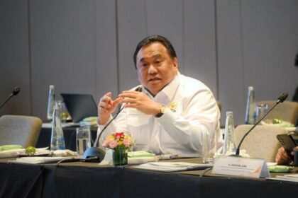 Rachmat Gobel dikenang sebagai pemimpin industri, negarawan, dan tokoh Gorontalo yang mengabdikan hidupnya untuk kemajuan Indonesia.