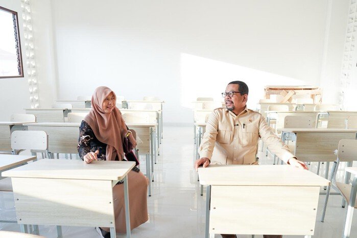 Qodari Takjub Lihat Sekolah Rakyat Surabaya, Fasilitas Modern untuk Anak Prasejahtera 2 Qodari Takjub Lihat Sekolah Rakyat Surabaya, Fasilitas Modern untuk Anak Prasejahtera