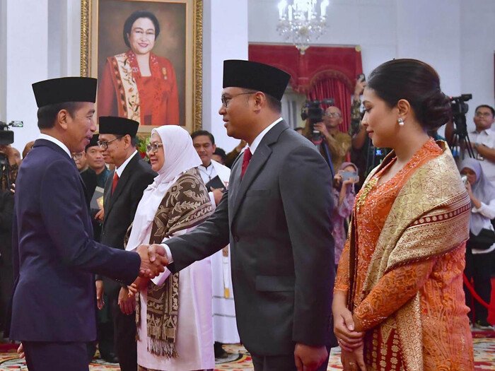 Profil Sudaryono, Putra Petani Grobogan yang Kini Pimpin Program MBG Nasional 13 Profil Sudaryono, Putra Petani Grobogan yang Kini Pimpin Program MBG Nasional