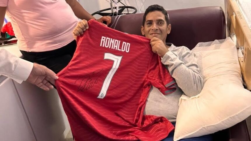 Selamat Berkat Teriakan 'Siiiuuu', Korban Gempa Venezuela Dapat Hadiah Jersey Spesial dari Cristiano Ronaldo
