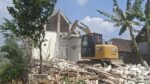 Wanita Pekerja Migran Robohkan Rumah Megah Hasil Nabung, Gara-gara Suami Diduga Selingkuh