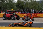 Bos Mercedes Akui Masalah Baterai Jadi Biang Kerok Tabrakan Russel dengan Hamilton