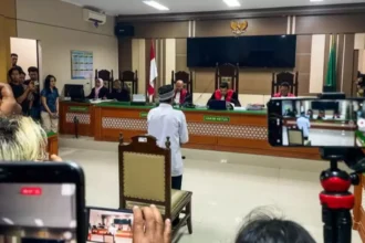 Lebih Berat dari Tuntutan Jaksa! Otak Pembunuhan Sadis Satu Keluarga di Indramayu Divonis Penjara Seumur Hidup
