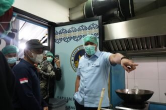 Kepala BGN Sudaryono menegaskan SPPG yang tidak memenuhi standar keamanan pangan, mutu gizi, dan operasional akan dibina hingga ditutup jika tetap melanggar.