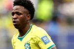 Vinicius Junior dikabarkan menolak dua tawaran klub Liga Inggris, sementara Manchester United menghadapi kendala dalam mengejar Ederson.