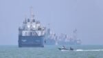 IRGC kembali mengguncang Selat Hormuz dengan serangan rudal ke kapal dagang saat negosiasi damai Iran dan Amerika Serikat masih berlangsung.