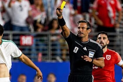 Slavko Vincic dipercaya memimpin final Piala Dunia 2026 antara Argentina dan Spanyol, berikut rekam jejaknya saat memimpin laga kedua tim.