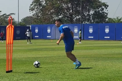 Angin Segar Persib, Berguinho Kembali Latihan Jelang Play-off ACL Two