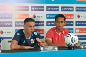Herdman Minta Garuda Tenang Hadapi Laga Hidup Mati Lawan Singapura di Piala AFF