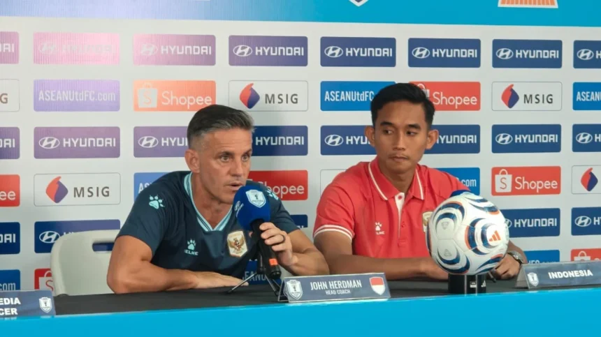 Herdman Minta Garuda Tenang Hadapi Laga Hidup Mati Lawan Singapura di Piala AFF