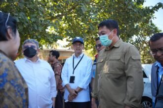 25 Alat Tenun dari Jasa Raharja Bantu Warga Sade Pulihkan Aktivitas