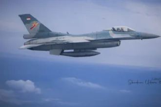 Langit Jakarta Digemuruhkan Tiga F-16, Ini Penjelasan TNI AU
