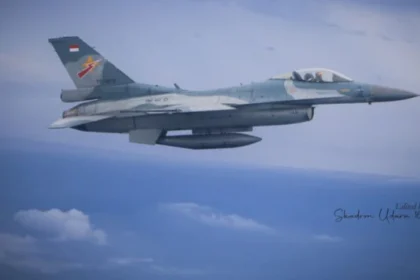 Langit Jakarta Digemuruhkan Tiga F-16, Ini Penjelasan TNI AU