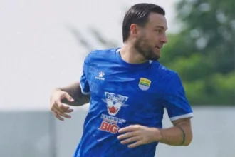 Marc Klok Tegaskan Persib Wajib Menang Lawan Manila Digger di ACL Two
