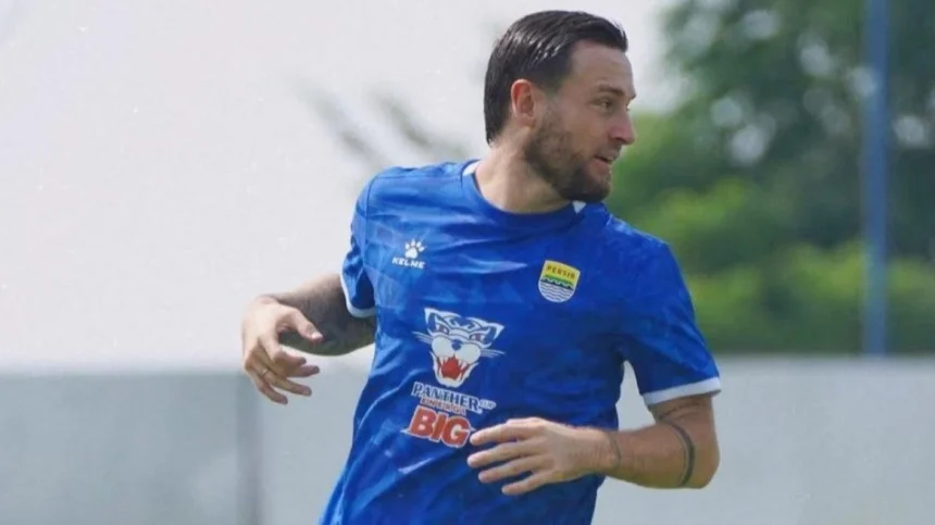 Marc Klok Tegaskan Persib Wajib Menang Lawan Manila Digger di ACL Two