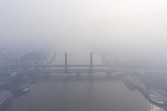 Palembang Jadi Kota Paling Berpolusi di Dunia, AQI Capai 222 akibat Kabut Asap