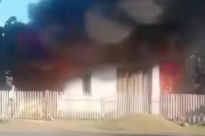 Rumah Ayah Saddil Ramdani di Muna Barat Ludes Terbakar