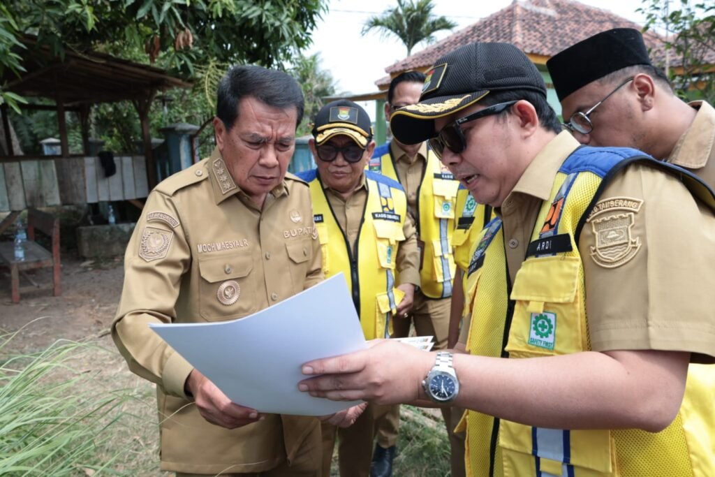 Groundbreaking Jalan Ceplak–Kronjo, Bupati Maesyal Pastikan Pembangunan Sesuai Spesifikasi 2 Groundbreaking Jalan Ceplak–Kronjo, Bupati Maesyal Pastikan Pembangunan Sesuai Spesifikasi