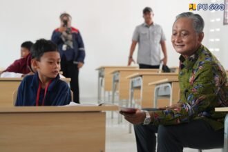 Di Tengah Keterbatasan Lahan Perkotaan, Menteri Dody Apresiasi Fasilitas Lengkap Sekolah Rakyat Terintegrasi 4 Jakarta