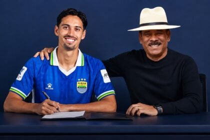 Tijjani Reijnders ke Al-Qadsiah, Akankah Menyusul Eliano ke Persib? (Foto: IG/@soccer__app)
