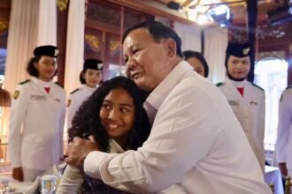 Presiden Prabowo Subianto mengundang Paskibraka dan para petugas HUT ke-81 RI ke Hambalang sebagai bentuk apresiasi atas kontribusi mereka.