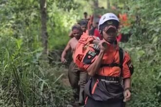Remaja 17 Tahun Tewas di Gunung Sumbing, Sempat Terpisah dari Teman Saat Turun (Foto: BPBD KAB TEMANGGUNG)