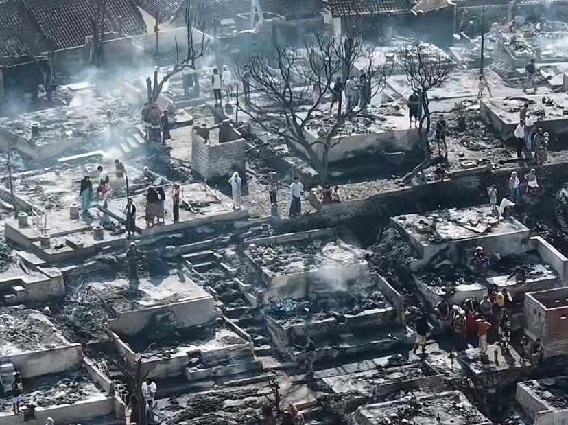 Pasca Kebakaran, Pemprov NTB Siapkan Pembangunan Kembali 129 Rumah di Sade (Foto: IG/@darilangit.id