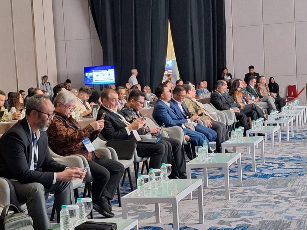Diikuti 40 Negara, IBS 2026 Pacu Indonesia Jadi Pemain Utama Ekosistem Baterai Dunia 3 Diikuti 40 Negara, IBS 2026 Pacu Indonesia Jadi Pemain Utama Ekosistem Baterai Dunia