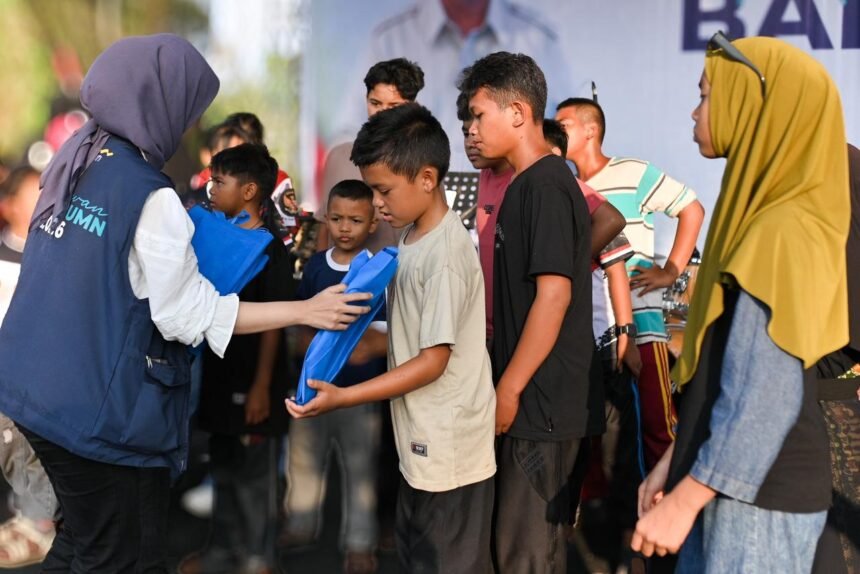 Lewat Relawan Bakti BUMN, Bank Mandiri Gerakkan Semangat Kemerdekaan dari Nagari Kumango