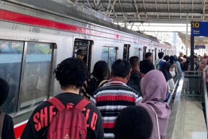 Mulai 1 September, Stasiun Karet Tak Lagi Layani Penumpang KRL (Foto: GarudaTV Rizki Raffi)