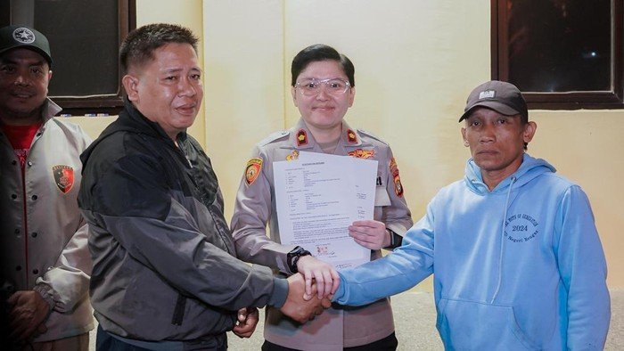 Kasus Pengemudi Alphard Kepruk Motor Ojol Berakhir Damai, Korban Dapat Motor dari Uya Kuya