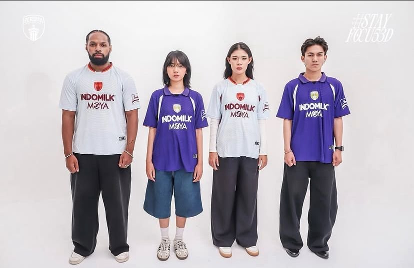 Jersey Terbaru Klub Super League 2026/2027 yang Bikin Suporter Kepincut 4 (Foto: IG/@persita.official)
