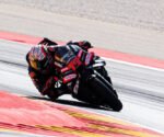 Marco Bezzecchi Patahkan Rekor Tak Terkalahkan Marc Marquez di Aragon dan Sabet Pole