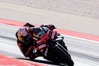 Marco Bezzecchi Patahkan Rekor Tak Terkalahkan Marc Marquez di Aragon dan Sabet Pole