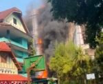 Gedung Perkantoran di Cikini Terbakar, Tim SAR Gabungan Sisir Basement Hingga Lantai 4