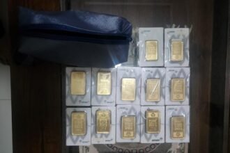 Penampakan 1,3 Kg Emas Hasil Penggeledahan Rumah Pemeriksa Pajak di Malang