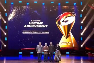Garuda TV Anugerahi Lifetime Achievement Award untuk Jenderal TNI (Purn) Try Sutrisno
