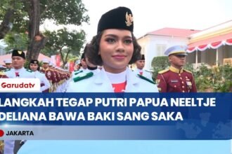 Putri Papua Neeltje Deliana Dipercaya Bawa Baki Saat Penurunan Bendera