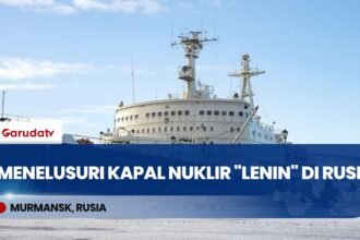 Mengunjungi "Lenin", Kapal Pemecah Es Bertenaga Nuklir Pertama di Dunia di Murmansk Rusia