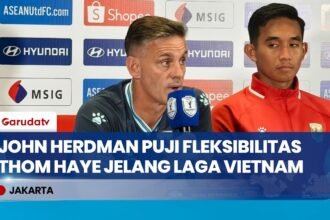 Herdman Tegaskan Thom Haye Penting, Timnas Tetap Utamakan Kolektivitas