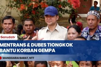 Bantu Korban Gempa NTT, Mentrans Iftitah Sulaiman & Dubes Tiongkok Salurkan Bantuan SD