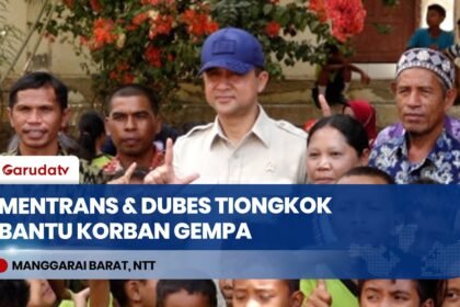 Bantu Korban Gempa NTT, Mentrans Iftitah Sulaiman & Dubes Tiongkok Salurkan Bantuan SD
