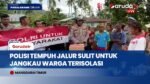 Tembus Jalur Terisolasi Pakai Motor, Polisi Salurkan Bantuan Gempa ke Pedalaman Manggarai Timur