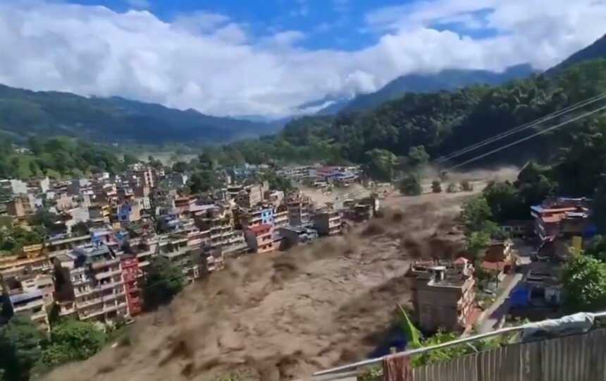 Kronologi Gletser Raksasa Nepal Runtuh, Kirim Gelombang Beton Cair Menimbun Kota Dalam Sekejap