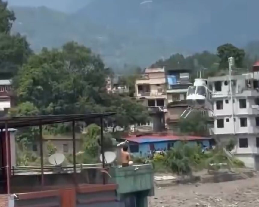 Korban Banjir Nepal-Tibet Tembus 750 Jiwa, Kemlu Pastikan Belum Ada WNI yang Terdampak