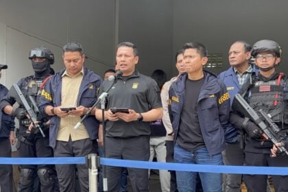 Polda Metro Bongkar Pabrik Uang Palsu Rp36 Miliar di Tangsel, 4 Orang Diciduk (Foto: Riyan Rizki/Okezone)