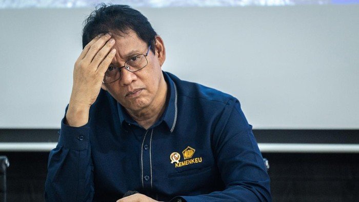 Begini Respon Menkeu Purbaya Usai 2 Pemeriksa Pajak Ditahan Terkait Kasus 'Underinvoicing' Pulp