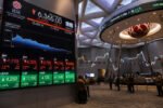 IHSG diperkirakan bergerak sideways pada kisaran 6.300–6.450 karena investor menanti data ekonomi AS dan mencermati kenaikan harga minyak dunia.