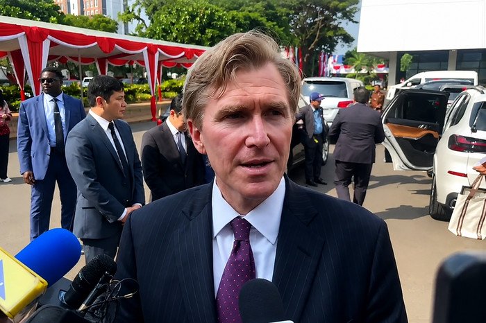 Presiden Prabowo Subianto menerima kunjungan Wakil Menteri Perang AS Elbridge A. Colby di Jakarta.