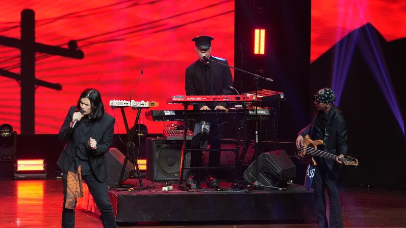 Garuda TV Hadirkan 'Mahayuga' untuk Tandai Tiga Tahun Perjalanan dan Babak Baru 2 Grup musik legendaris Dewa 19 tampil sebagai salah satu penampil utama, bersama Anggis Devaki, Yan Joshua, Kenriz, dan Angie Carvalho.